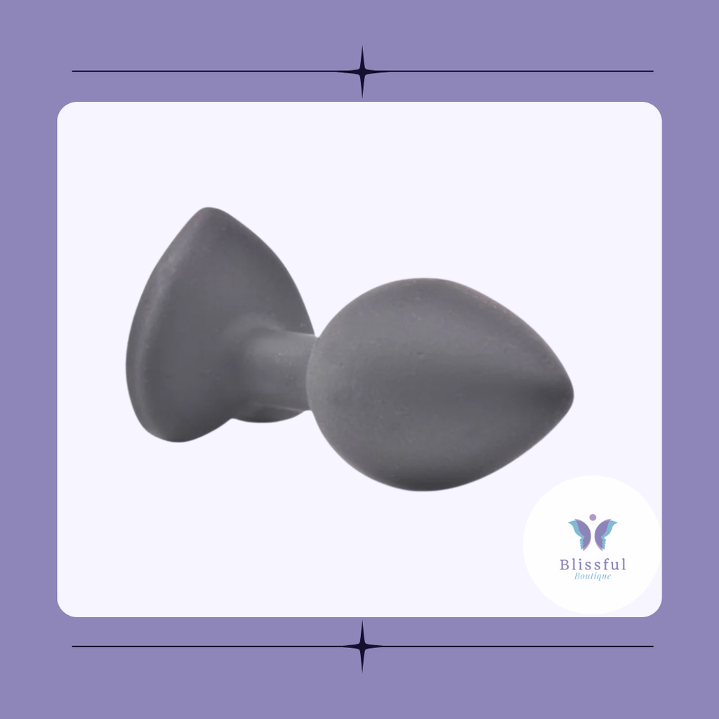 Small Heart Shaped Diamond Base Black Butt Plug